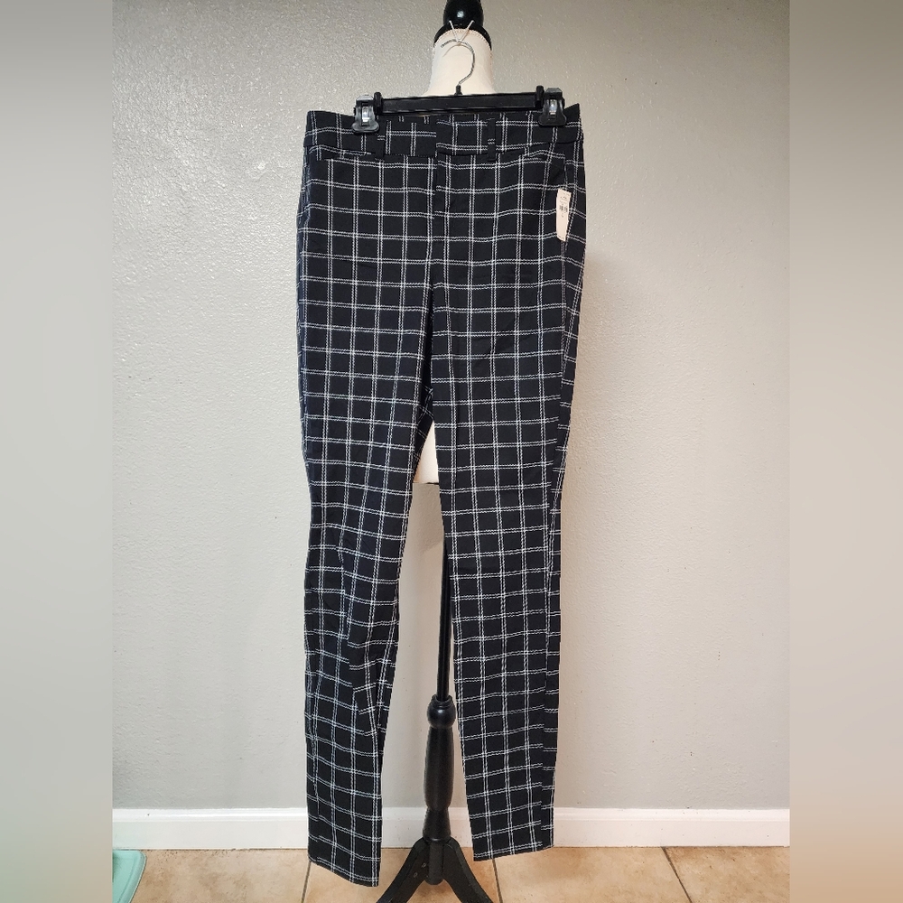 Old Navy - Picture 4 of 7